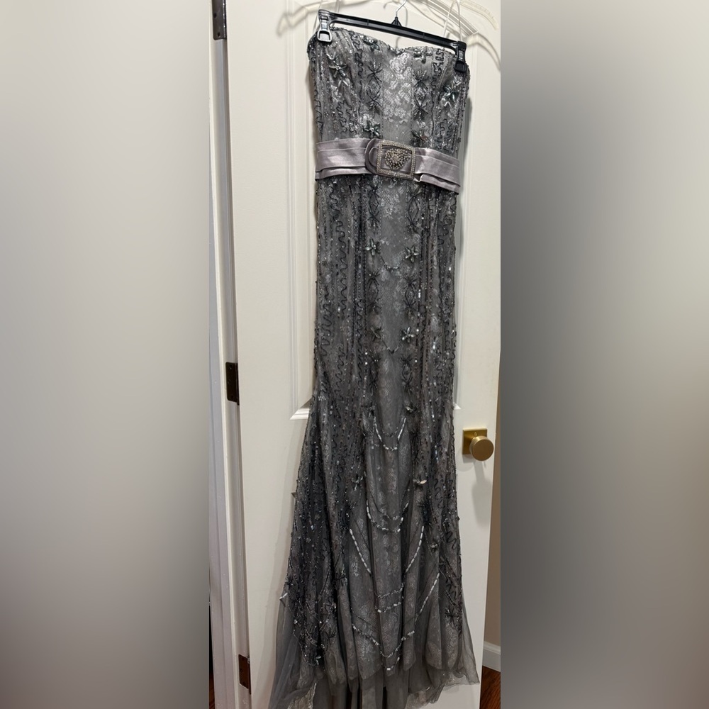Bicici Elegant Gray Sequin Dress size small